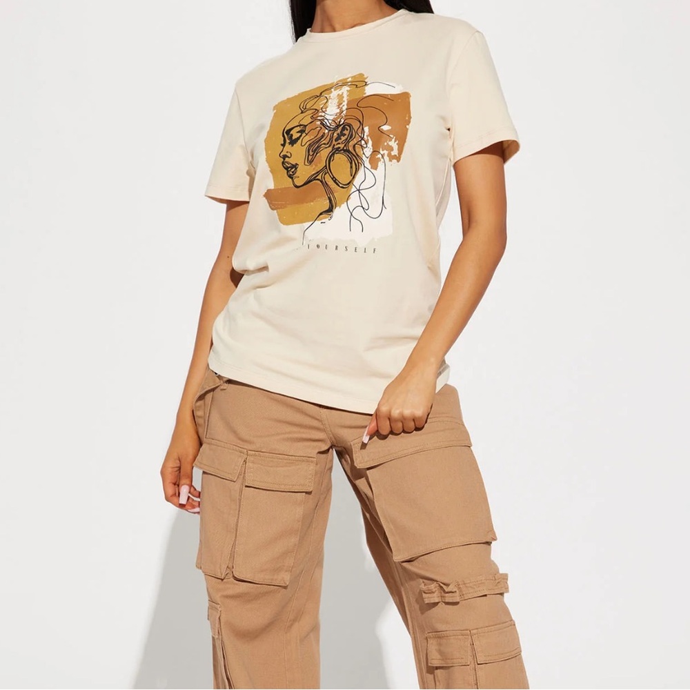Fashion nova Love yourself tee shirt. Lg NWT